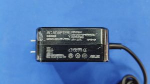 Asus ขนาด 19V/2.37 หัว 4.0*1.35MM 45W (Square) - Image 3