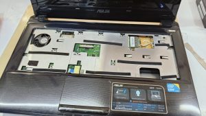 9 พ.ย.67 Asus A42F เครื่องเปิดออนเครื่องเอง เพราะถ่าน Bios เครื่องหมดต้องการเปลี่ยนถ่านใหม่ - Image 3