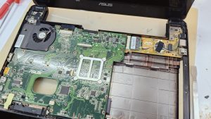 9 พ.ย.67 Asus A42F เครื่องเปิดออนเครื่องเอง เพราะถ่าน Bios เครื่องหมดต้องการเปลี่ยนถ่านใหม่ - Image 4
