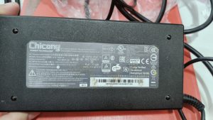 19 พ.ย.67 MSI MS-16P8 Adapter Chicony 19.5V/7.7 หัว 7.4x5.0mm มดเข้าไปทำให้ Adapter ซ๊อตไฟไม่เข้าเครื่อง - Image 3