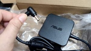 9 ม.ค.68 Asus X515E Adapter ขนาด 19V/2.37A หัว 4.0x1.35mm เดิมตัว Square เสียลูกค้าต้องการตัวใหม่ Grade เดิม - Image 7