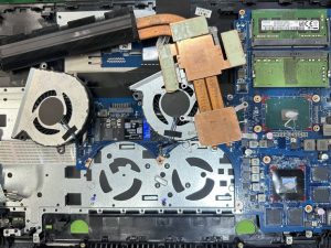 20 ม.ค.68 HP 15-cb035TX คีย์บอร์ดกดไม่ติดบางปุ่ม ต้องการเปลี่ยนคีย์บอร์ดใหม่ - Image 3