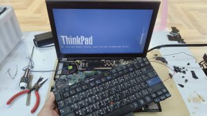6 ม.ค.68 Lenovo Thinkpad TP00018A อาการเสียบ Adapter ไฟเข้ากดออนเปิดเครื่องไฟโชว์แล้วเครื่องดับ เป็นแบบนี้ทุกครั้งที่เปิดเครื่อง - Image 1