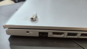 13 ม.ค.68 Acer Aspire3 ลูกค้าดึง Adapter ขนาด 19V/2.37A หัว 3.0x1.1mm หัวเข็มหักขาช่องเสียบ DC ต้องเปลี่ยนช่อง DC ชาร์จใหม่และต้องซื้อ Adapter ใหม่ด้วย - Image 12