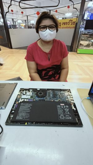 28 ม.ค.68 Acer Spin 5/N17W2 แบตเตอรี่เดิม Pass : AP1505L เสื่อมไม่สำรองไฟได้ไม่ถึง 10 นาที ต้องการเปลี่ยนแบตเตอรี่ใหม่ - Image 1