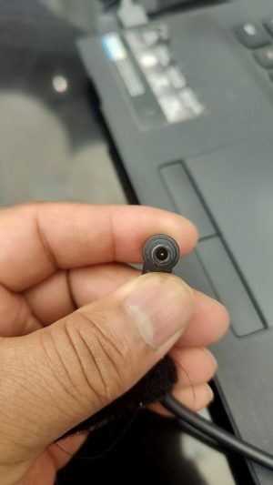 15 ก.พ.68 Adapter Asus ขนาด 20V/6.0A 120W หัว 4.5x3.0mm เสียต้องการซื้อ Adapter ใหม่ Grade Original - Image 4