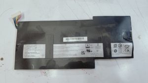1 ก.พ.68 MSI MS-16R4 แบตเตอรี่เดิม Pass : BTY-M6K เสื่อมบวม สำรองไฟได้น้อย แบตเตอรี่บวมทำให้ทัชแพทบูดผิดรูป - Image 5
