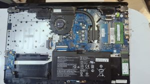 23 ก.พ.68 HP 14-by1053dx แบตเตอรี่เดิม Pass : HT03TX เสื่อมไม่สำรองไฟเปิดเครื่องแจ้งเตือนแบตเตอรี่ พัดลม CPU มีเสียงดัง บอดี้เครื่องขาพับแตกด้วยต้องการซ่อม - Image 1