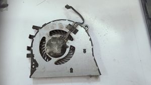 23 ก.พ.68 HP 14-by1053dx แบตเตอรี่เดิม Pass : HT03TX เสื่อมไม่สำรองไฟเปิดเครื่องแจ้งเตือนแบตเตอรี่ พัดลม CPU มีเสียงดัง บอดี้เครื่องขาพับแตกด้วยต้องการซ่อม - Image 11