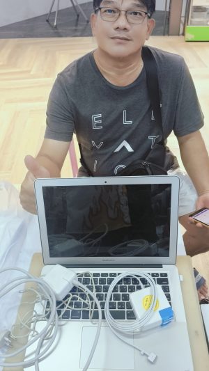 28 ก.พ.68 MacAir A1466 Adapter Mac II 65W ขนาด 14.85V/3.05A เสีย เครื่องไม่ได้ใช้งานนานต้องการให้เช็คเครื่องให้ใช้งานได้ - Image 1