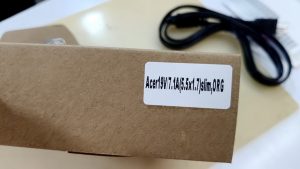 8 มี.ค.68 Adapter Acer ขนาด 19V/7.1A หัว 5.5x1.7mm (ปลายสีม่วง) เสียไฟไม่ออกต้องการซื้อ Adapter ใหม่ Grade Original - Image 4