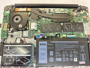 8 เม.ย.68 Dell Inspiron 5480 (P92G) แบตเตอรี่เดิมเสื่อมบวมไม่สำรองไฟ Pass : WDXOR ลูกค้าต้องการเปลี่ยนแบตเตอรี่ก้อนใหม่ Grade Original - Image 3