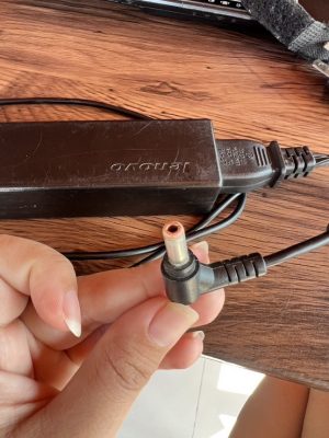 17 เม.ย.68 Lenovo Adapter เดิมขนาด 20V/3.25A หัว 5.5x2.5mm ทรงกระดูกเดิมเสียต้องการ Adapter ใหม่ - Image 4