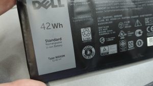19 เม.ย.68 Dell Inspiron 13-P69G แบตเตอรี่เดิม Pass : WDXOR เสื่อมบวมไม่สำรองไฟลูกต้องการเปลี่ยนแบตเตอรี่ Grade Original - Image 3