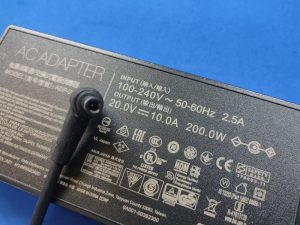 Asus ขนาด 20V/10A หัว 6.0*3.7MM 200W Model : ADP-200JB D - Image 4