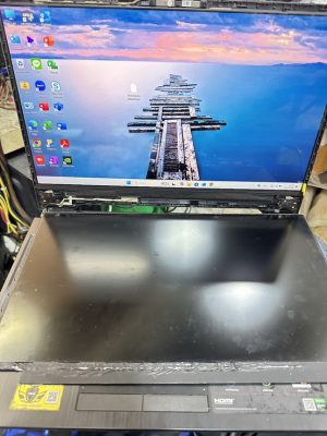 8 ม.ค.69 Asus FA506I อาการจอเสียเป็นเส้น กระพริบขนาดจอ 15.6"/IPS 144Hz ต้องการเปลี่ยนให้ใช้งานได้ - Image 3