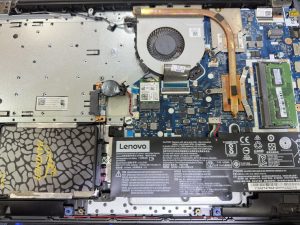 15 พ.ค.69 Lenovo IdeaPad 320-15IKB ลูกค้าต้องการเปลี่ยนคีย์บอร์ดใหม่เพราะปุ่ม Shift กดแล้วบางปุ่มพิมพ์ไม่ได้ และเปลี่ยนแบตเตอรี่ใหม่ด้วย Pass L16M2PB1 - Image 3