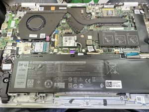 16 มิ.ย.69 Dell Inspiron Pass : 266J9 เครื่องใช้มาแล้ว 7 ปี ลูกค้าต้องการปลี่ยนแบตเตอรี่ใหม่ Grade Original - Image 3