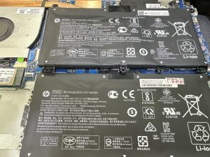 1 ส.ค.69 HP 15s-gu0001A แบตเตอรี่เดิม Pass : HT03XL บวมไม่สำรองไฟ ต้องการเปลี่ยนแบตเตอรี่ใหม่ Grade Original - Image 4