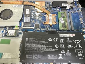 1 ส.ค.69 HP 15s-gu0001A แบตเตอรี่เดิม Pass : HT03XL บวมไม่สำรองไฟ ต้องการเปลี่ยนแบตเตอรี่ใหม่ Grade Original - Image 5
