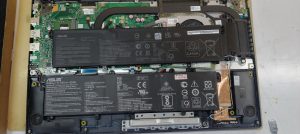 2 ต.ค.69 Asus X1502Z ลูกค้าแจ้งว่าแบตเตอรี่เดิม Pass : B31N1911 ไม่สำรองไฟต้องการเปลี่ยนแบตใหม่ Grade Original
